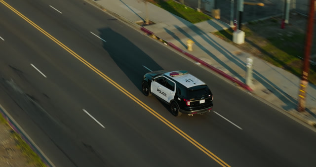 video_i3_los-angeles_police_20251106_006_006b.mov