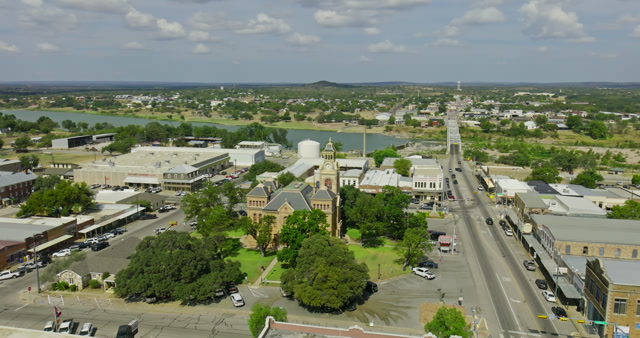 video_i3_tx_llano_20251023_015.mov