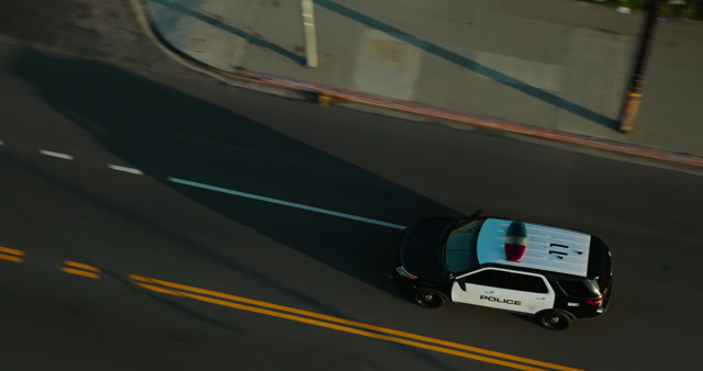 video_i3_los-angeles_police_20251106_006_006a.mov