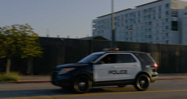 video_r3d_los-angeles_police_20251106_030.mov